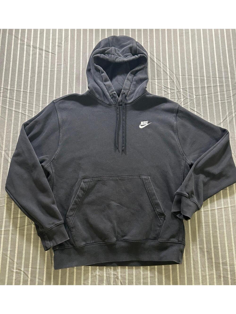 Nike Club Fleece Pullover Hoodie in black with a white logo Men's Medium